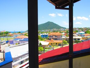 Cobertura | Vista para a rua