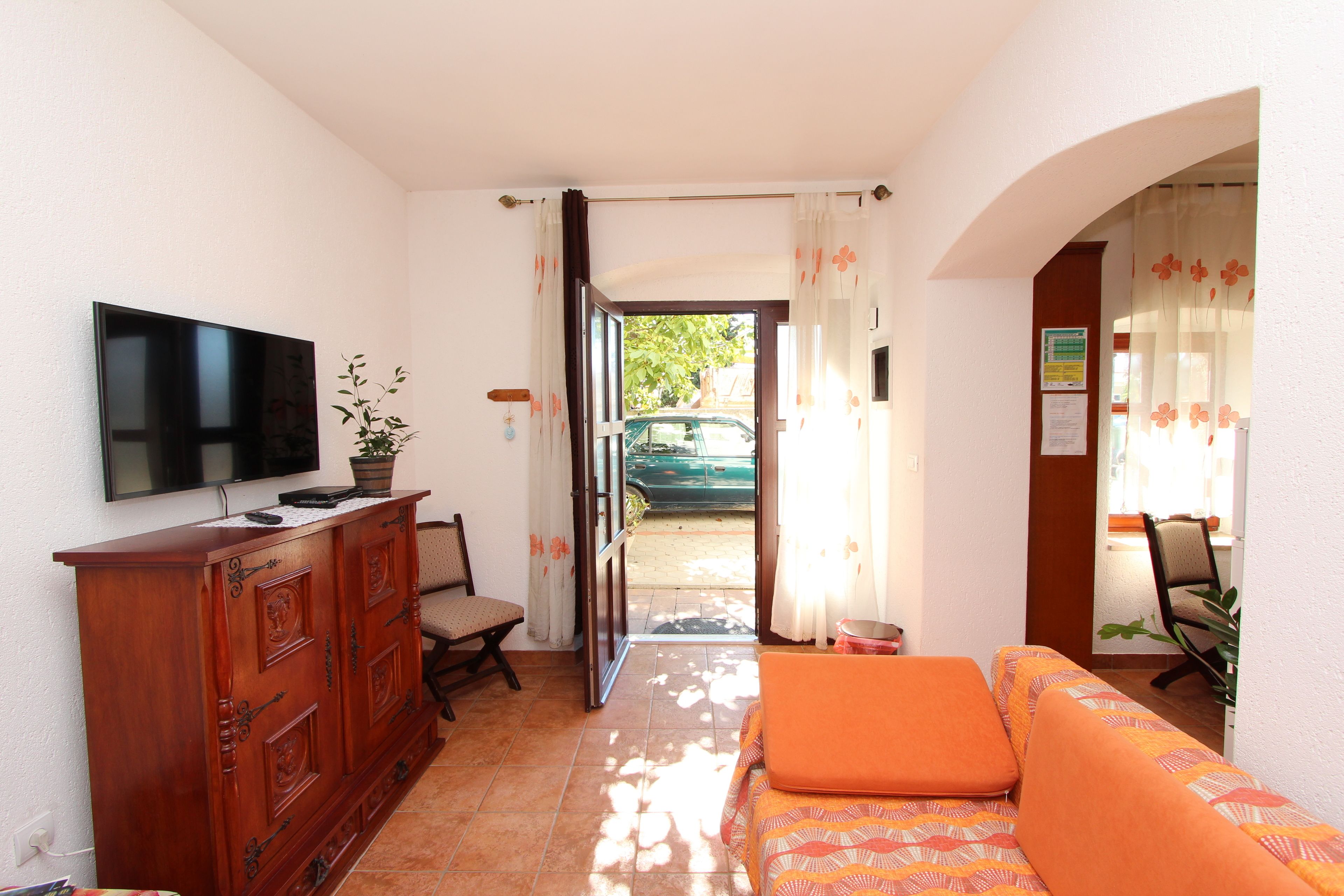 Standard Apartment, 1 Bedroom, Terrace | Living room