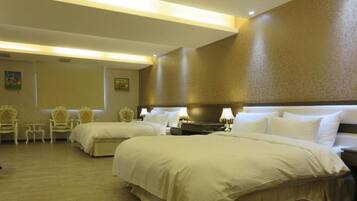 Edredón, escritorio, insonorización y wifi gratis