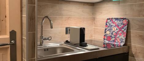 Refrigerador, microondas, lavavajillas