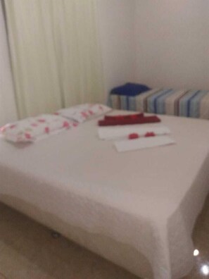 Blackout curtains, free WiFi, bed sheets