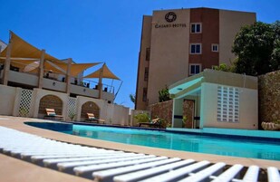 Outdoor pool, sun loungers
