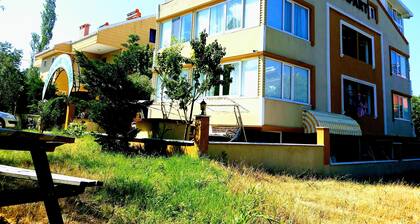 Saglik Apart Pansiyon