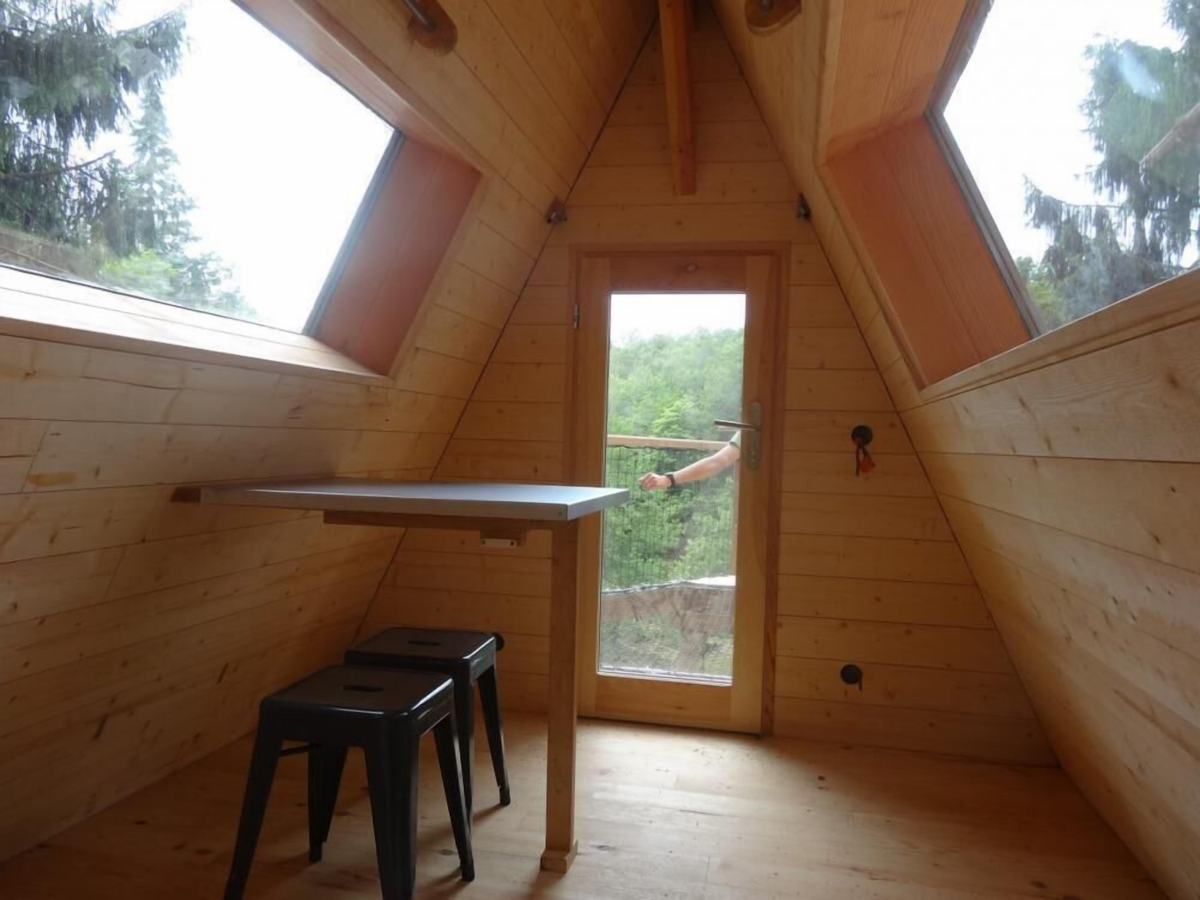 Cabin (Belle Etoile) | Living area