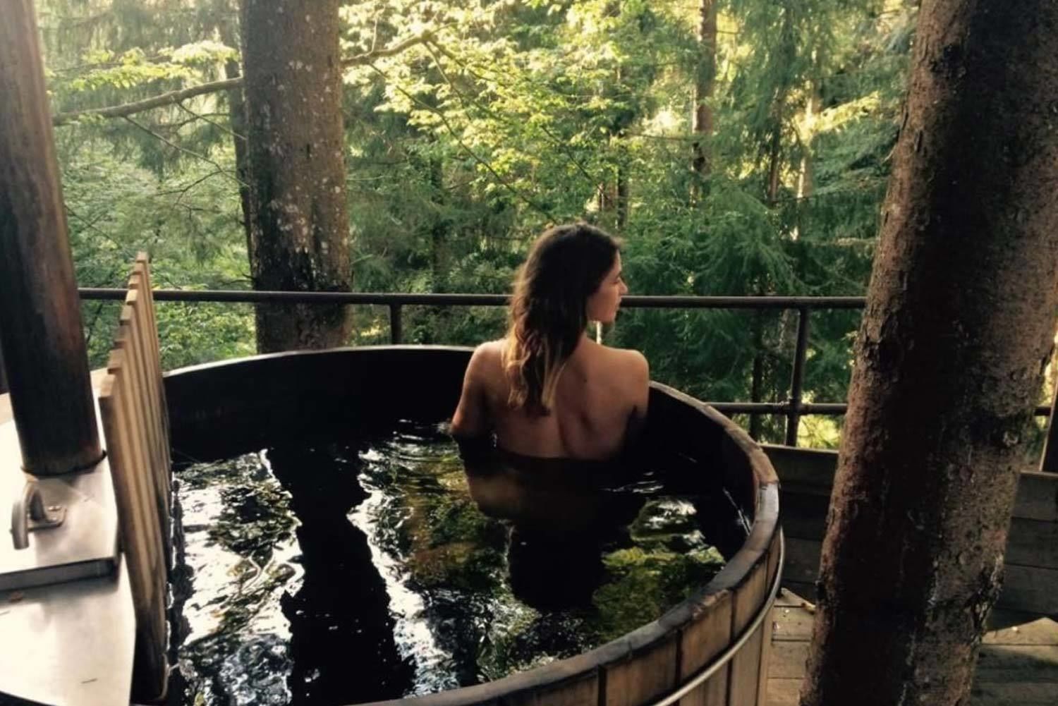 Cabin (Métal and Spa) | Jetted tub