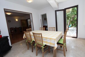 Superior Apartment | Dining room - Apartments Lara (Rovinj)
