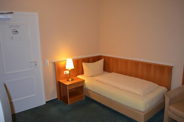 Room - Hotel Restaurant Am Park (Waltrop)