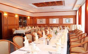 Toplantı salonu/imkânları
