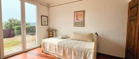 5 bedrooms, free WiFi