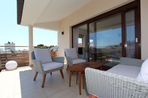 Apartment, 1 Schlafzimmer, Meerblick | Terrasse/Patio