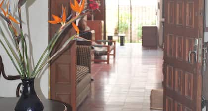 Casa Carmelita Hotel