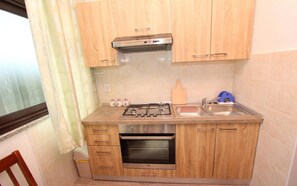 컴포트 아파트, 침실 2개 | 전용 주방 | 냉장고, 오븐, 쿡탑, 커피/티 메이커