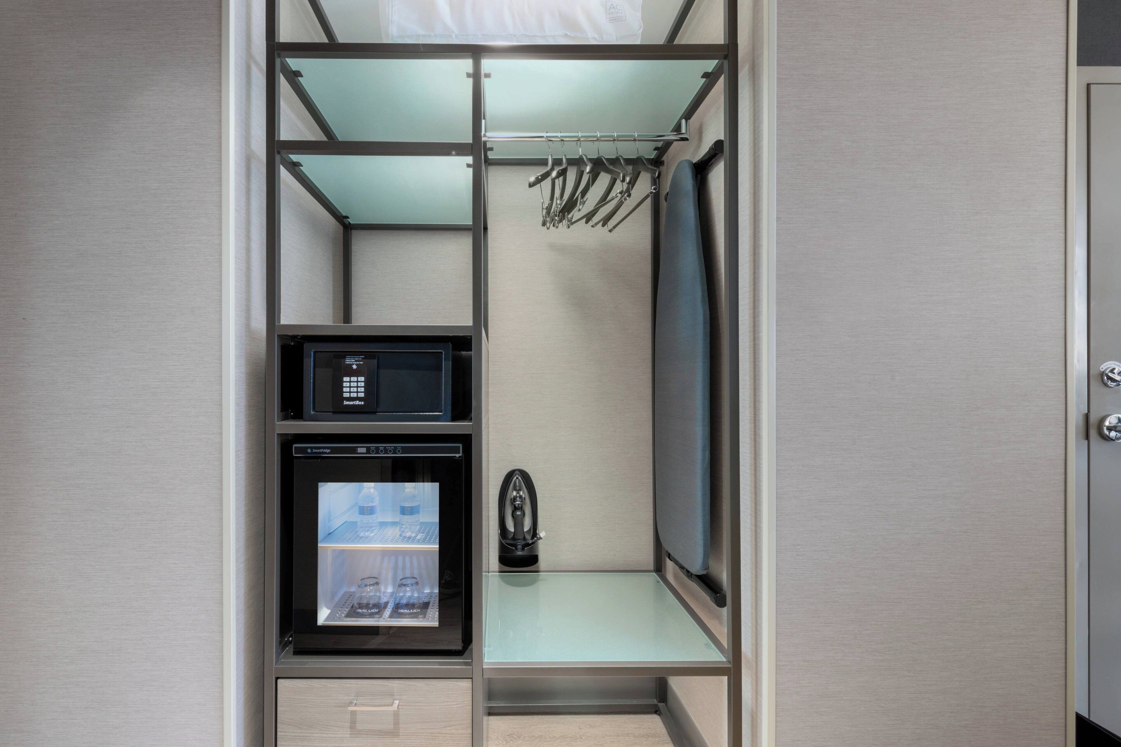 1 bedroom, premium bedding, down duvets, in-room safe