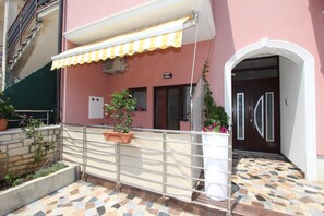 Double Room with Terrrace | Terraza o patio