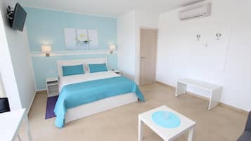 TV màn hình phẳng 40-inch có truyền hình vệ tinh, TV