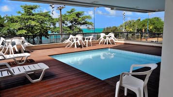 Outdoor pool, sun loungers