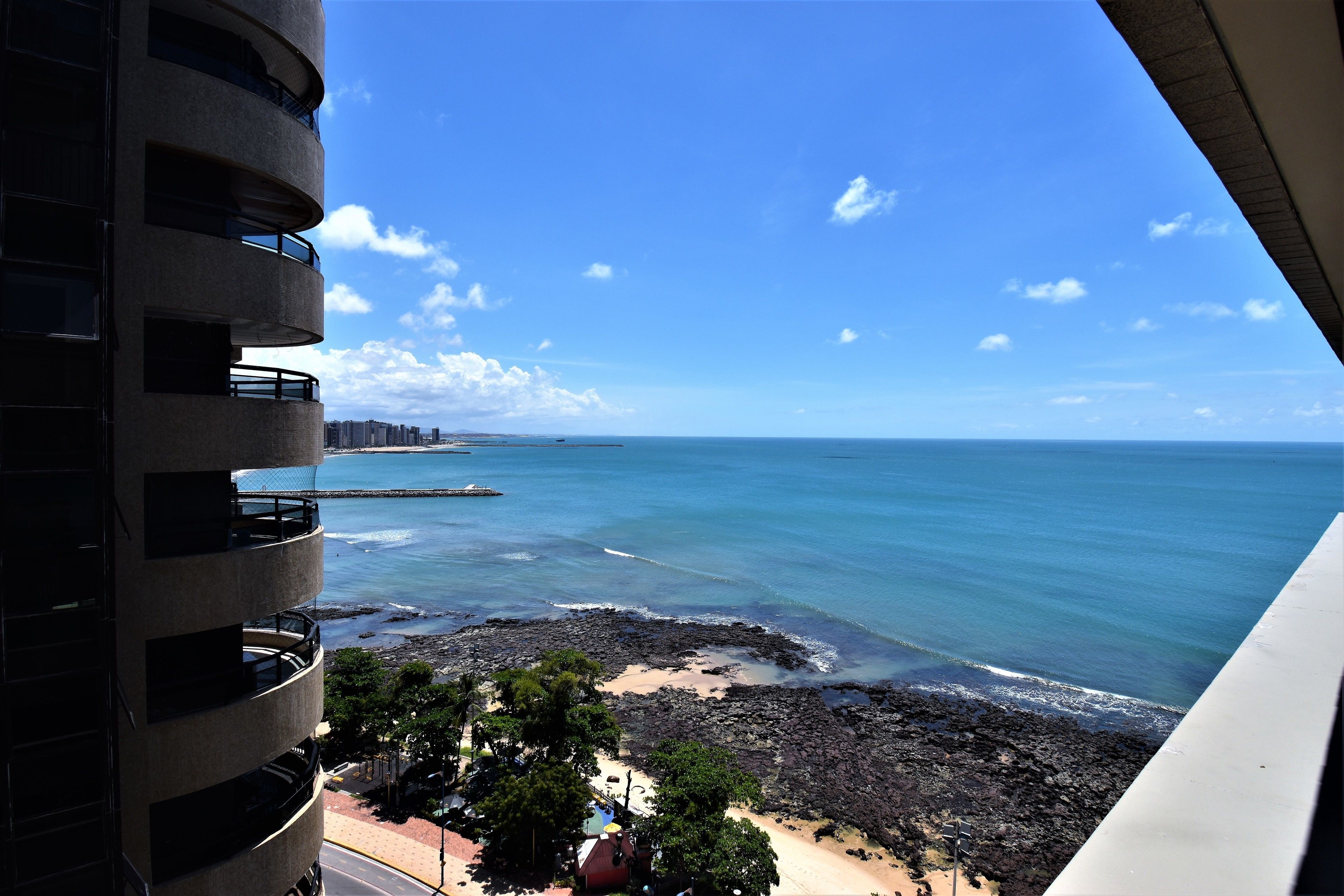 Comfort Studio, 1 Queen Bed, Non Smoking, Beach View | Beach/ocean view