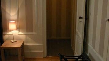 Suite, Non Smoking (Le Boudoir d'Antoinette) | Room amenity