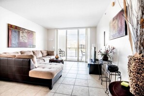 Fernseher, Arbeitsbereiche