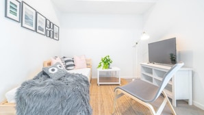 Unclassified image, 4 of 18, button - Cosy 1 Bedroom Apartment With Scenic View (South Brisbane)