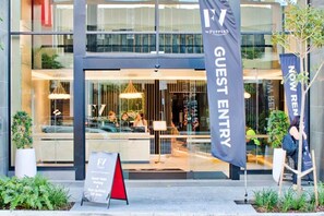 Property entrance - Breathtaking Views in Spotless Luxury Apartment (Fortitude Valley)