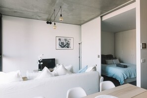 Deluxe Apartment, 1 Bedroom | Living area