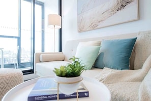 Lägenhet Deluxe - 1 sovrum | Vardagsrum | LED-tv