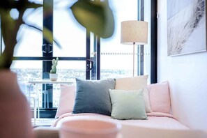 Deluxe Apartment, 1 Bedroom | 1 bedroom, in-room safe, iron/ironing board, free WiFi - Cheerful Apartment with Infinity Pool & Gym (Fortitude Valley)