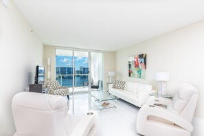 Fernseher, Arbeitsbereiche