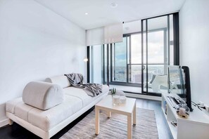 Deluxe Apartment, 1 Bedroom | Living room