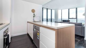 Apartamento Deluxe, 2 habitaciones | Cocina privada