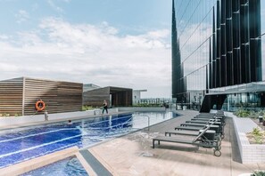 Sundeck