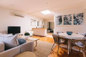 Deluxe House, 3 Bedrooms | Living area