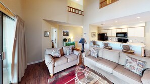 TV, ping pong - CV11B, Scenic Golf Views, Golf Course Condo with a View (Sunset Beach)
