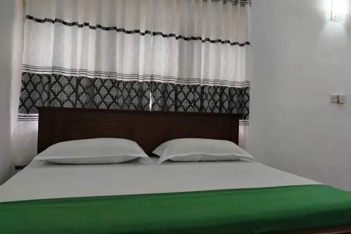 2 bedrooms, in-room safe, blackout curtains, soundproofing