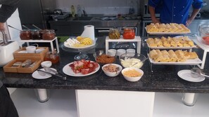 Free daily buffet breakfast