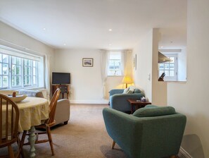 Smart TV, DVD player, books