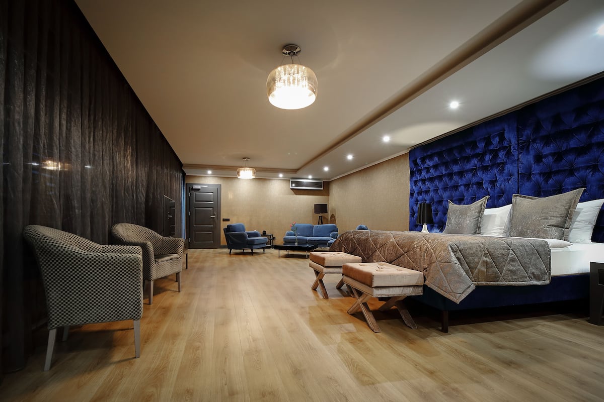 business double room | premium bedding, select comfort beds, minibar, in-room safe