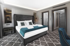 Superior Double Room | Premium bedding, Select Comfort beds, minibar, in-room safe - Hotel Golden Key 4 Stars Superior (Nitra)