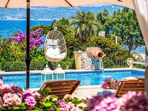 Pool - Beautiful private villa with private pool, A/C, WIFI, hot tub, TV, terrace and pets allowed (Mirca)