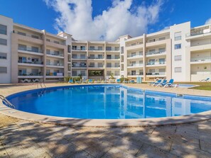 Pool - Beautiful apartment for 4 people with WIFI, A/C, pool, TV and balcony (Albufeira)