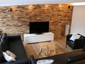 DVD player - Beautiful apartment for 6 guests with WIFI and balcony (Lenk)