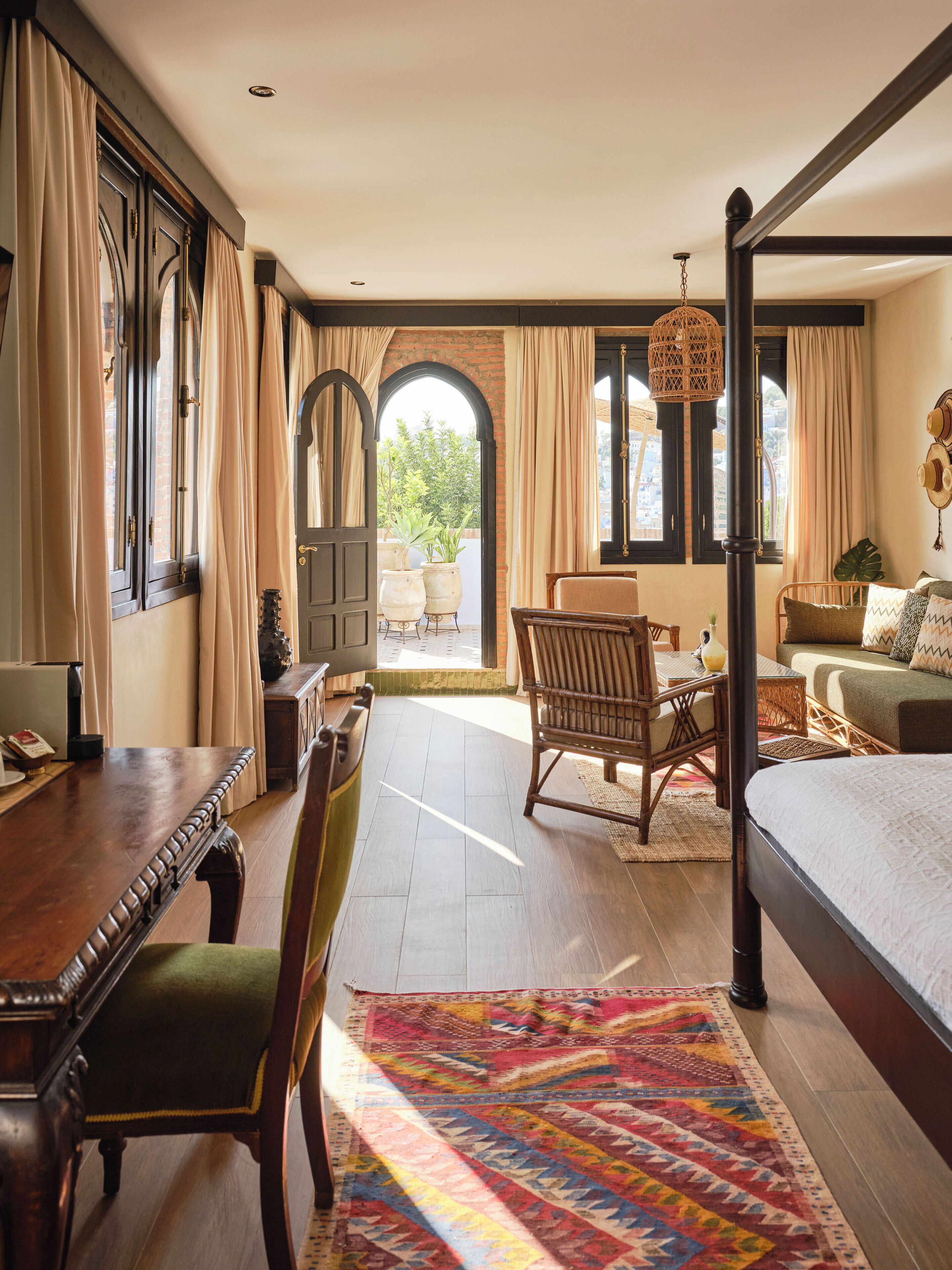 Suite estudio junior, 1 cama King size | Ropa de cama de alta calidad, camas con pillow-top y minibar 