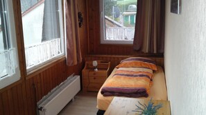 1 bedroom, cots/infant beds, free WiFi, bed sheets