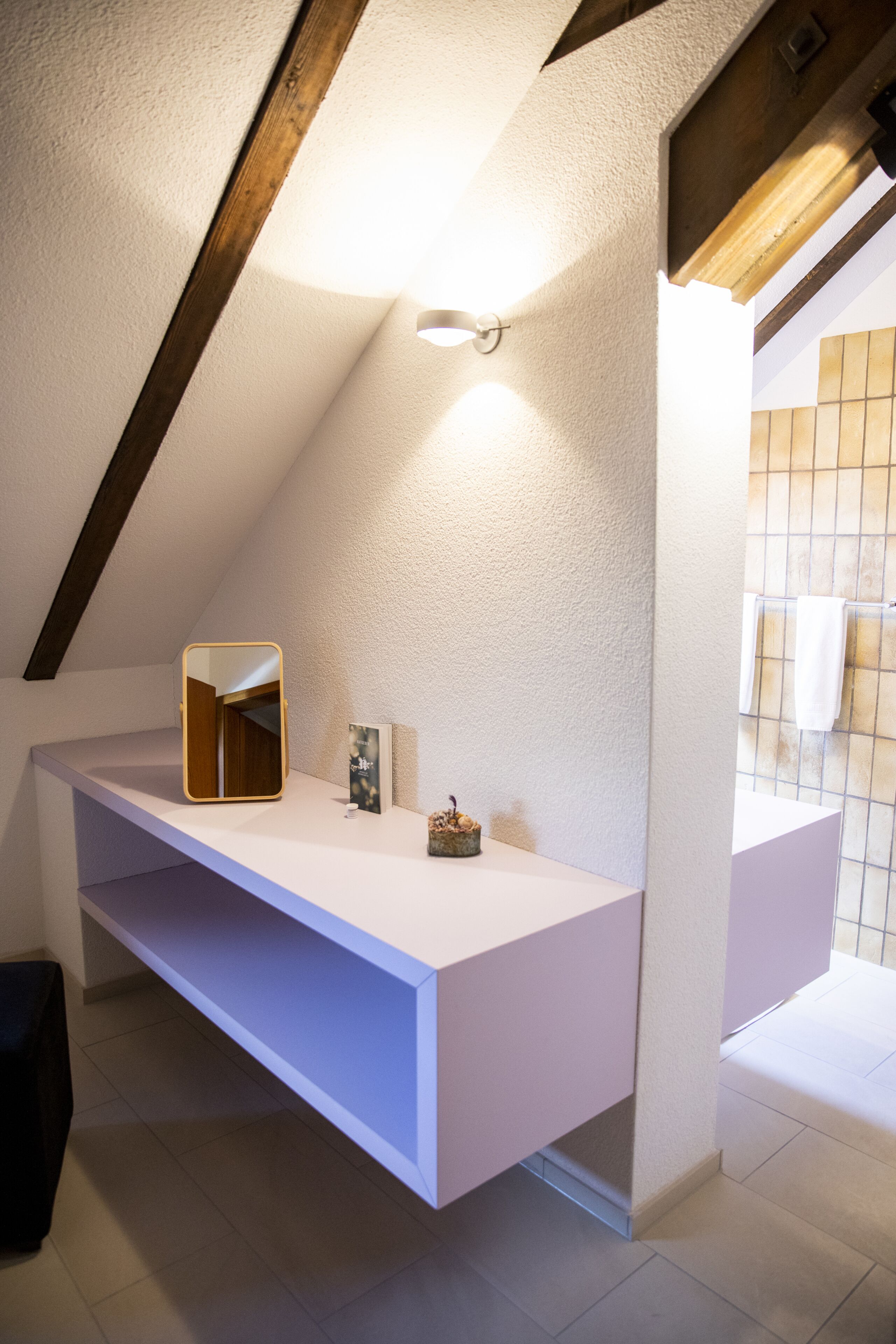 junior suite | bathroom amenities | free toiletries, hair dryer, slippers, towels