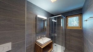 Badewanne, Haartrockner