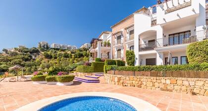 Beautiful Apartment Los Arqueros Golf calm beautiful view 3 bedrooms 2 bathrooms 6 pers