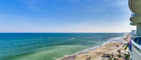 Am Strand, Liegestühle