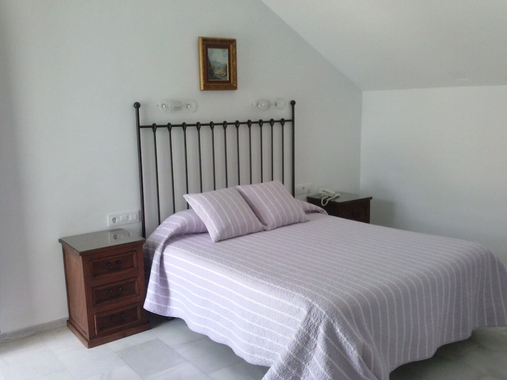 Los Helechos by null