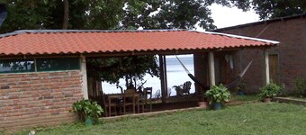 Hospedaje Los Chocoyos - Hostel